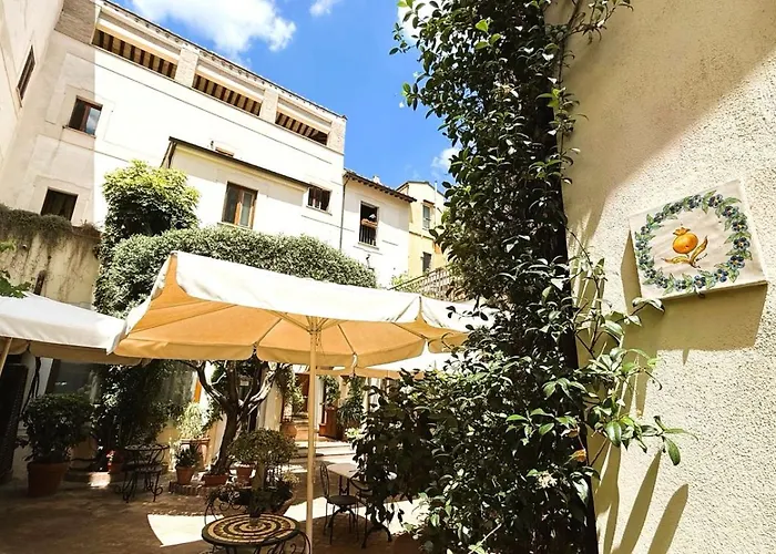 Affittacamere Le Clarisse Trastevere 4*