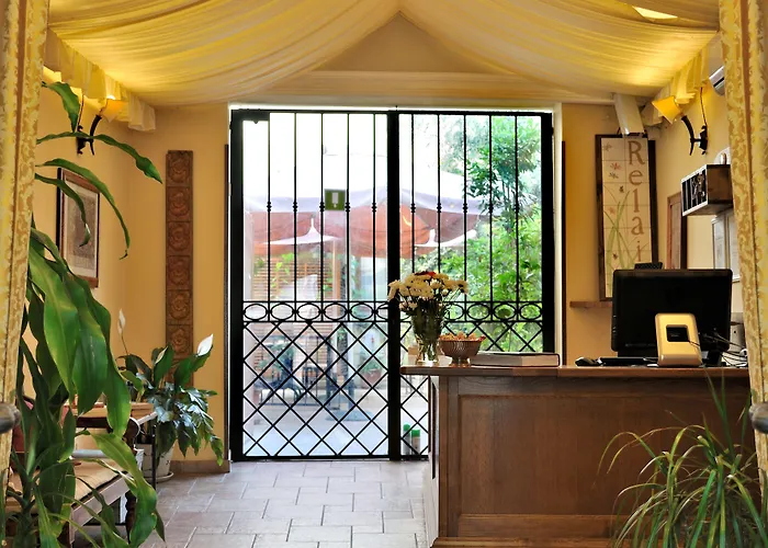 Affittacamere Le Clarisse Trastevere 4*
